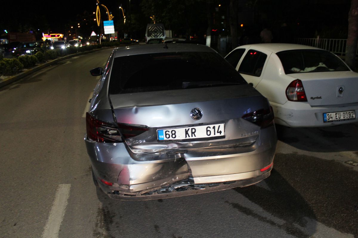 Aksaray\'da Trafik Kazası: 6 Yaralı