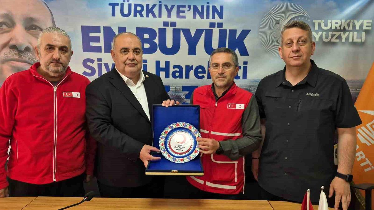 Bartın\'da Kızılay\'a Kurban Bağışı Yoğun İlgi Görüyor