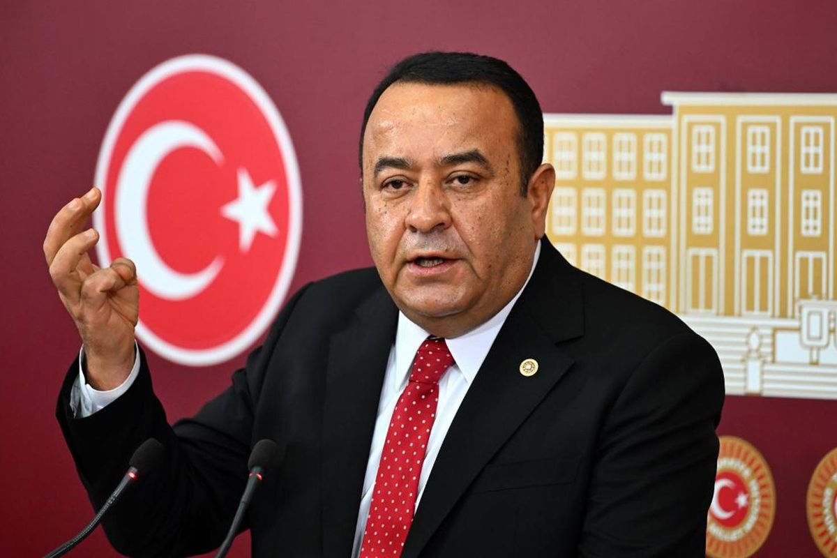 CHP\'li Adnan Beker resti çekti: Kılıçdaroğlu ile çalışmam, istifa ederim