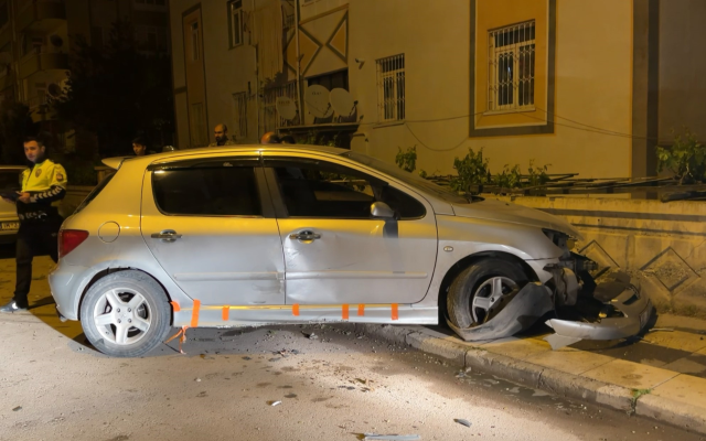 Direksiyona alkollü oturan genç sürücü ehliyetini ömür boyu kaybetti