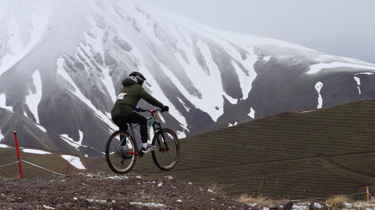 Palandöken\'de Downhill Türkiye Şampiyonası Yapıldı