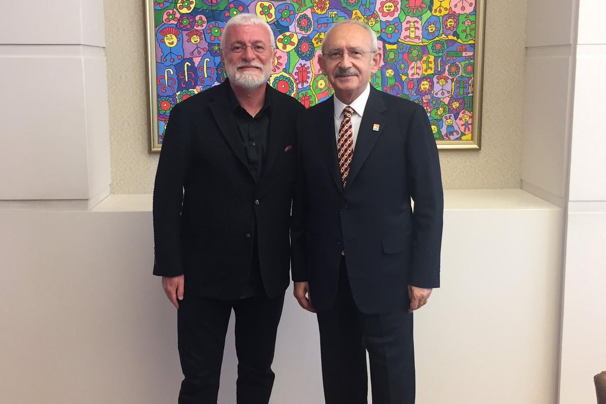 "Geliyor Kılıçdaroğlu" şarkısını yapan Onur Akın, tarafını belli etti