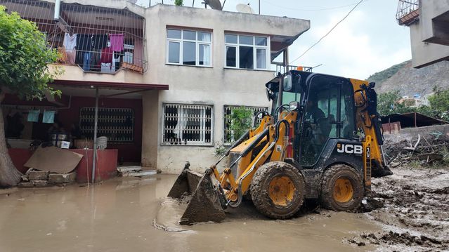 Hatay’da selin yaraları sarılıyor: Zarar Tespit Komisyonu kuruldu