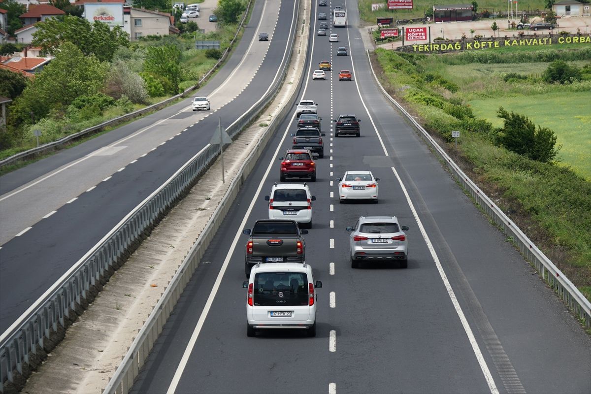 Kurban Bayramı\'nda Trafik Yoğunluğu