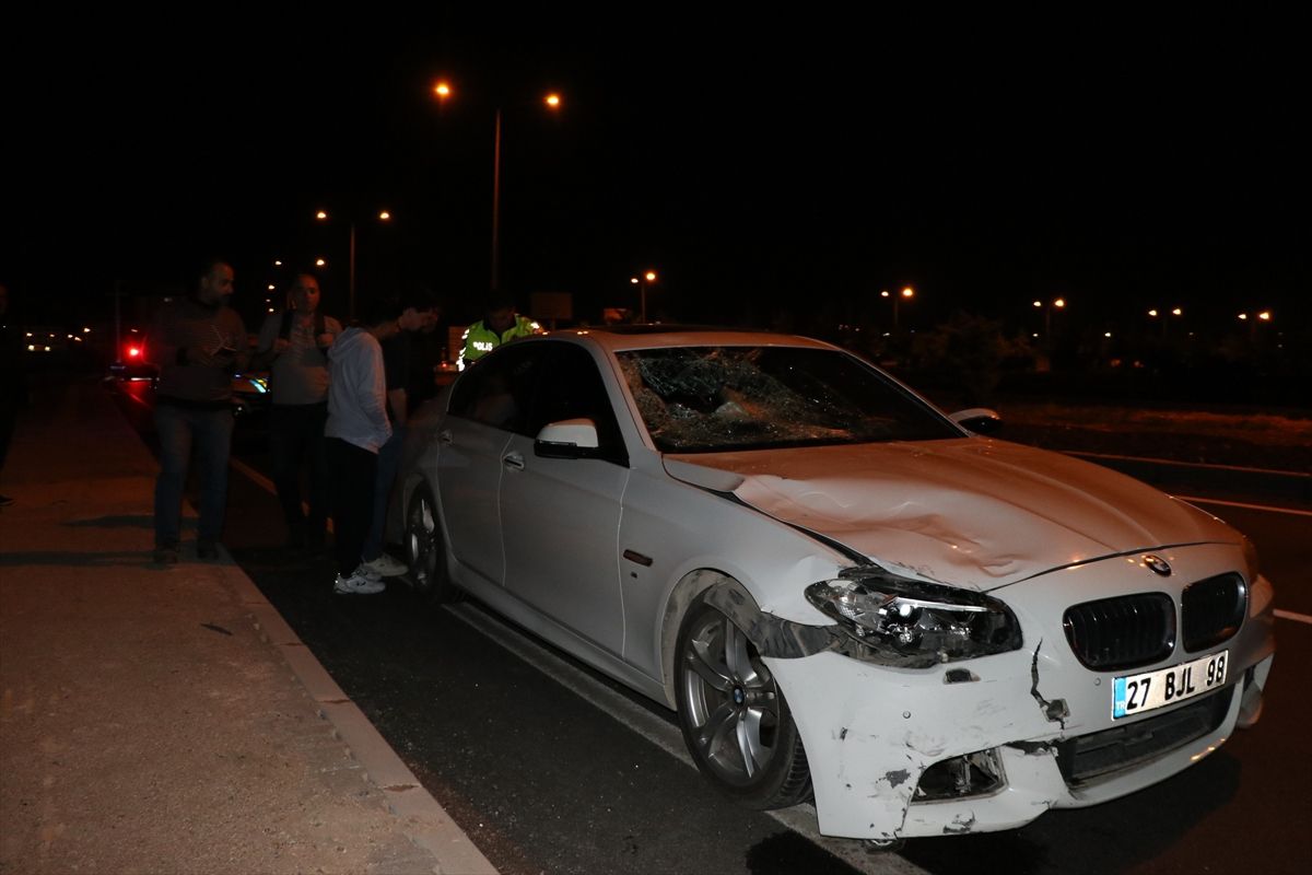 Kilis\'te Motosiklet-Otomobil Çarpışması: 2 Yaralı