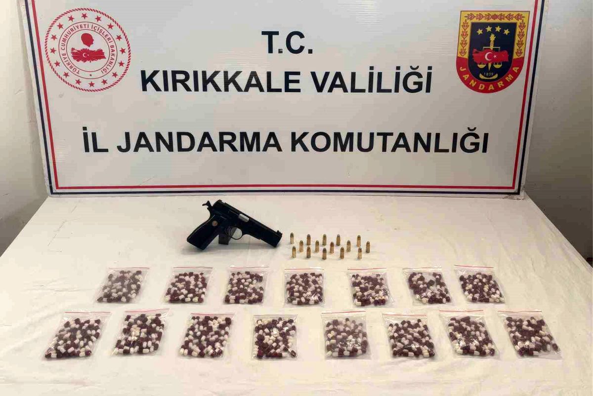 Kırıkkale\'de Hap Operasyonu: 754 Ele Geçirildi