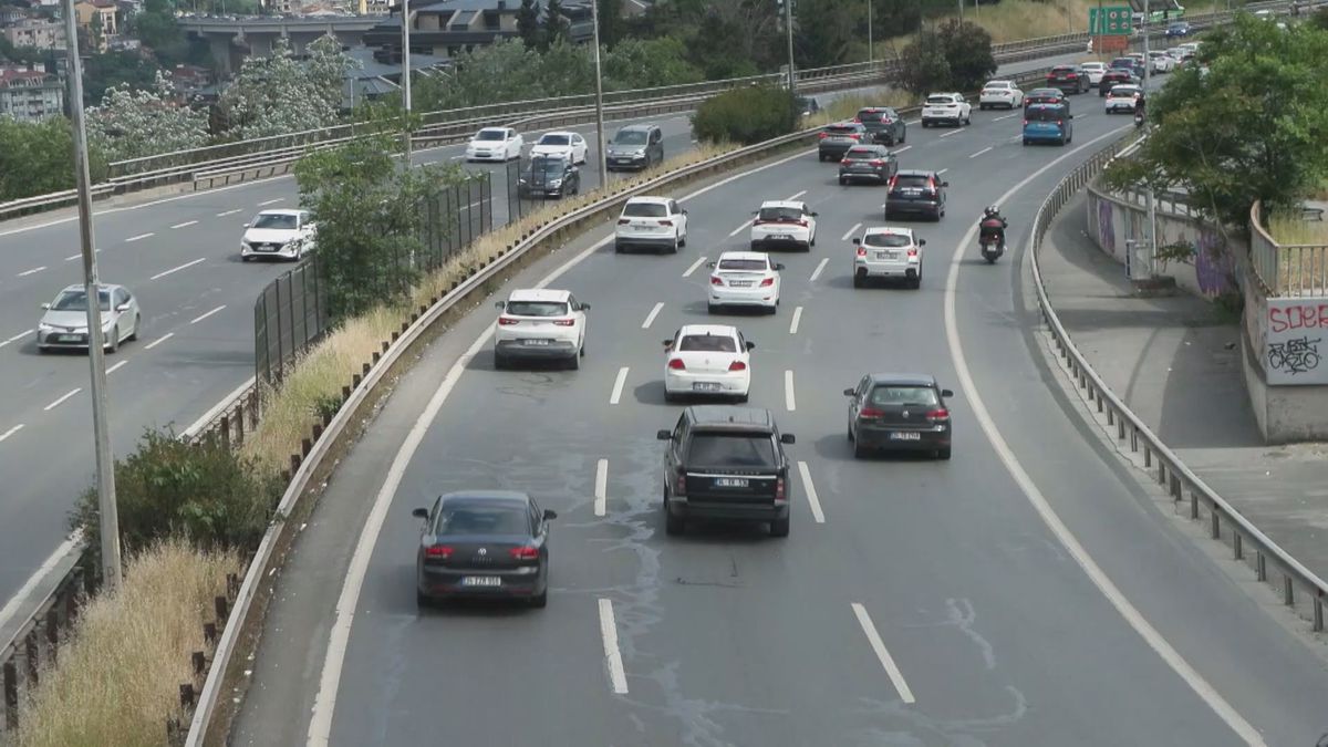 Bayram Öncesi İstanbul\'da Trafik Azaldı