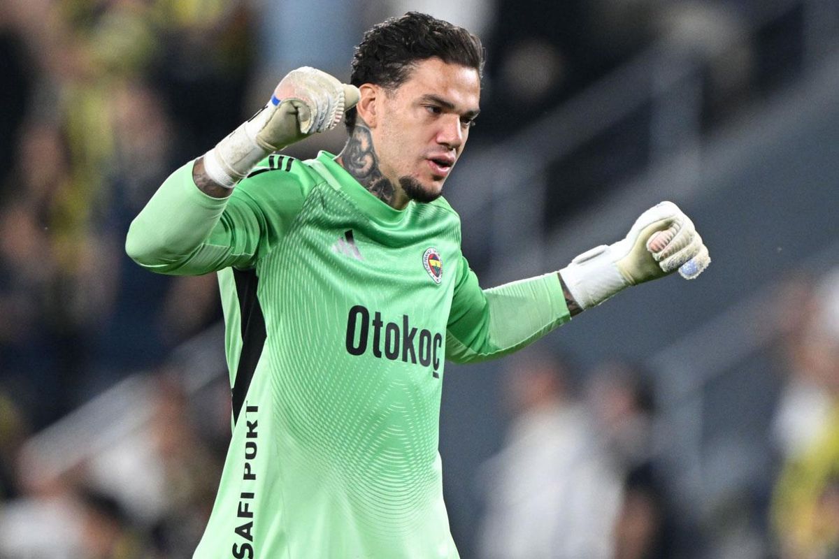 Manchester City\'den Ederson\'a büyük sürpriz