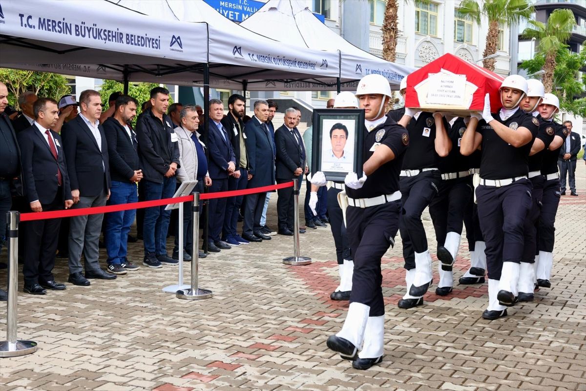 Mersin\'de Polis Memuru Kalp Krizinden Hayatını Kaybetti
