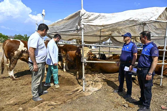Muratpaşa'da kurban kesim noktaları kullanıma hazır