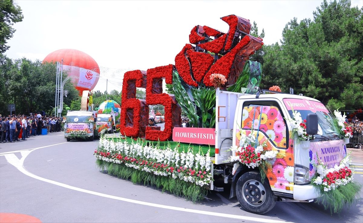 Namangan\'da Uluslararası Çiçek Festivali Başladı