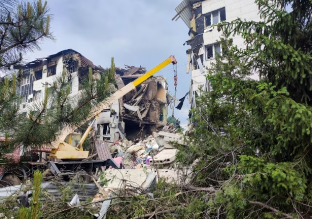 Putin misilleme emri verdi, başkent Kiev Oreşnik füzeleriyle yerle bir edildi