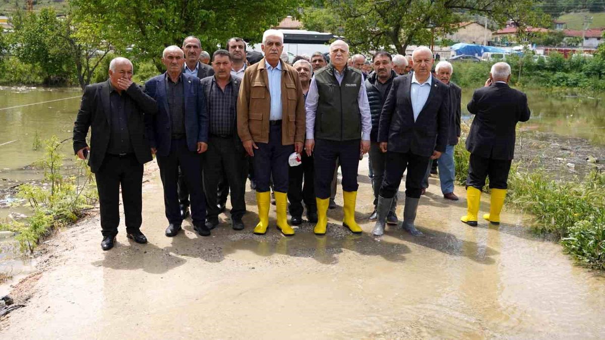 Tokat\'ta Taşkın Felaketi: 59 Bin Dekar Tarım Alanı Zarar Gördü