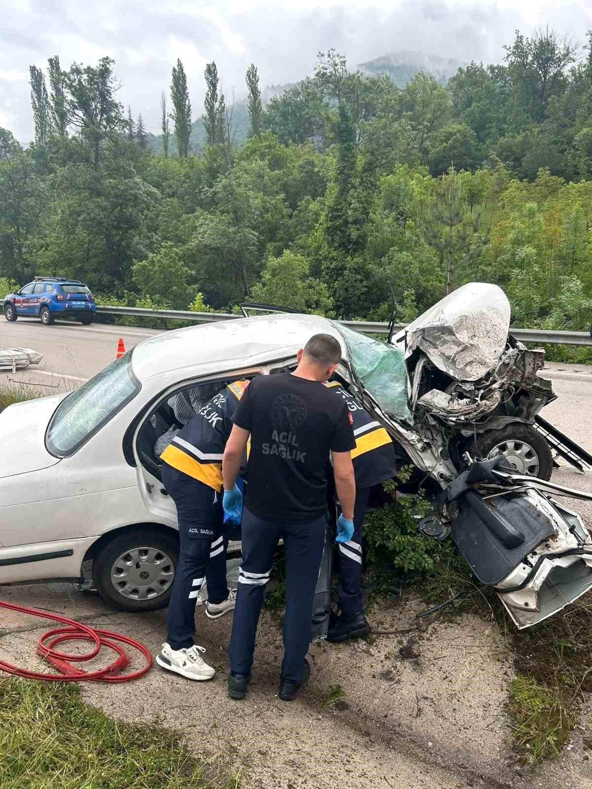 Reşadiye\'de Trafik Kazası: 5 Yaralı