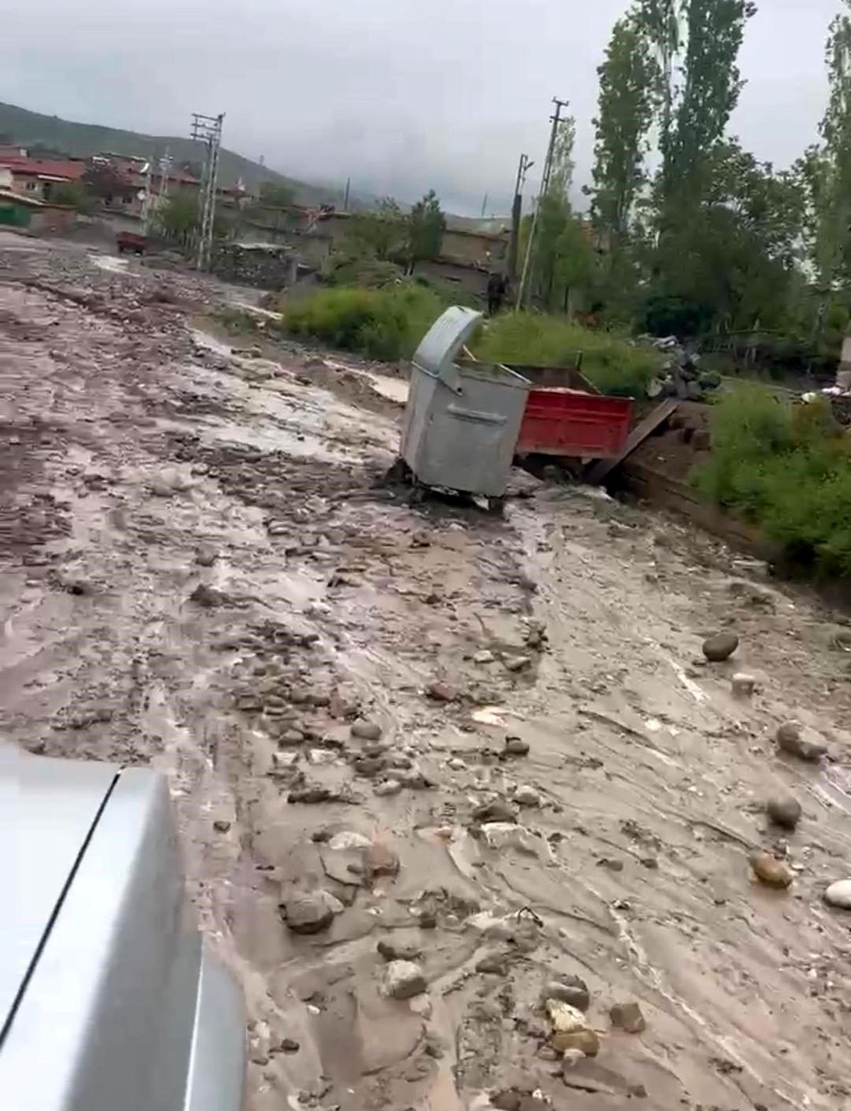 Yozgat\'ta Sel Sonrası Temizlik Çalışmaları