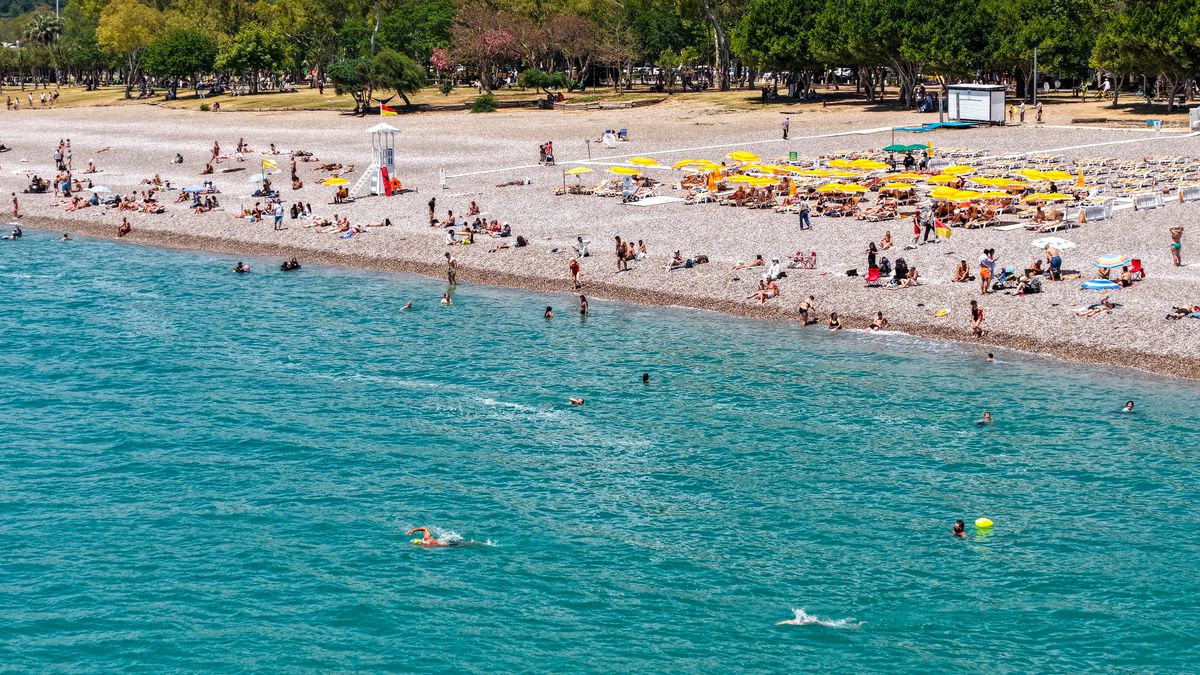 Antalya\'da Kurban Bayramı Yoğunluğu
