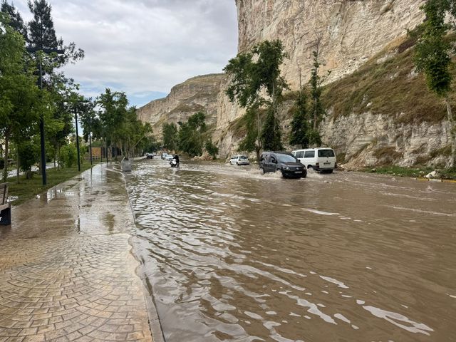 Fırat Nehri'nde Su Seviyesi Yükseldi