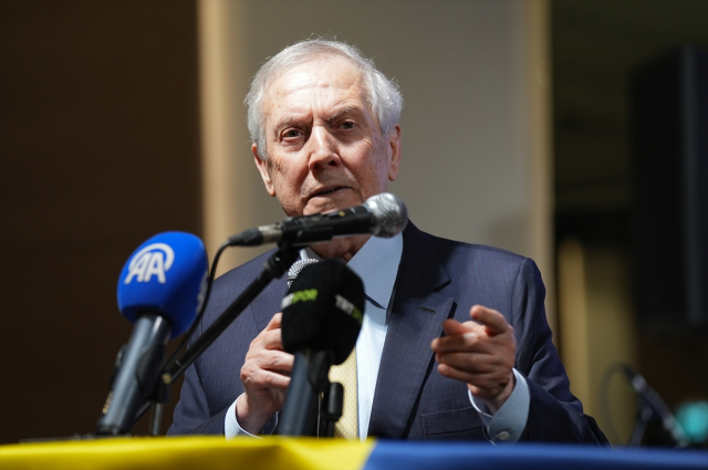 Aziz Yıldırım, iki golcüyü duyurdu: Seçimden önce açıklarız