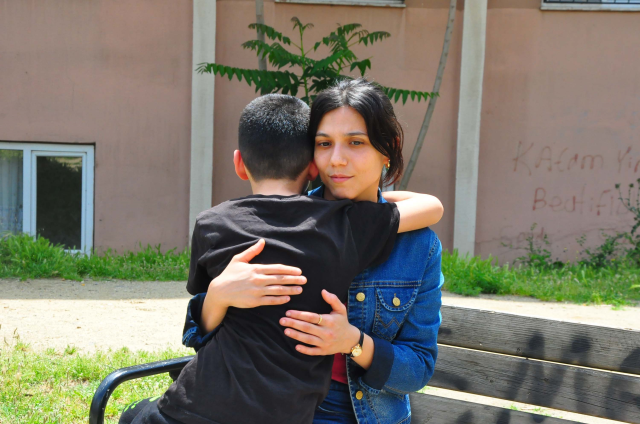 Babasının, öğretmeninden harçlık istedi diye darbettiği çocuk, devlet korumasına alındı