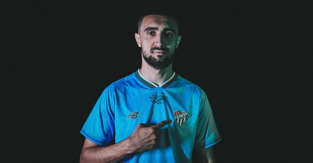 BURSASPOR, Bayramov’u Kadrosuna Kattı