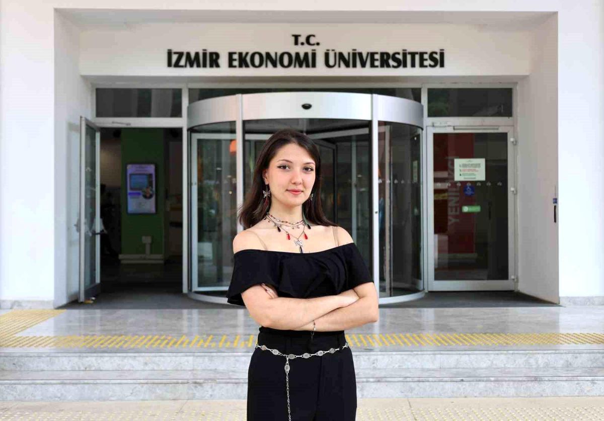 İEÜ\'lü Öğrenci AB Yarışmasında 3. Oldu