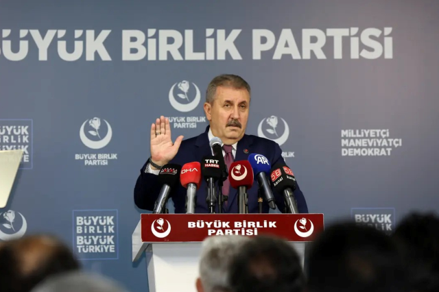 Destici'den DEM Parti'nin açıklamalarına sert tepki