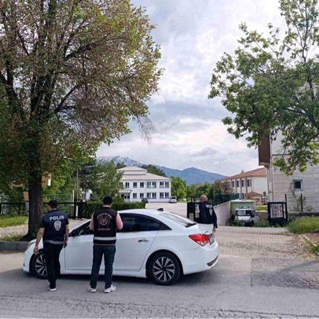 Erzincan'da okul çevrelerinde güvenlik denetimi