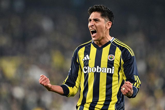 Fenerbahçe takımdan gönderdi! Şimdi de küme düşen kulübe gidecek