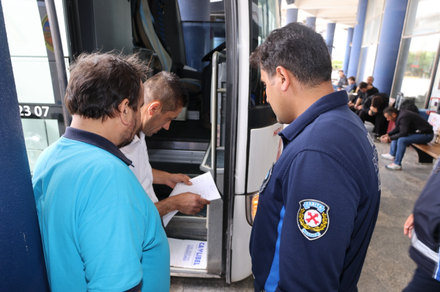 HBB’den bayram öncesi sıkı denetim! Fırın, kasap ve otobüsler tek tek kontrol edildi