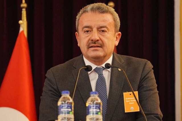 KAP bildirimi yapıldı! Galatasaray yönetiminde istifa