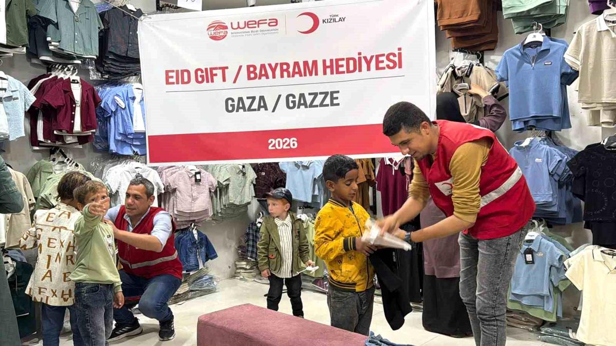 Türk Kızılay, Gazze\'de Bayram Sevinci Yarattı