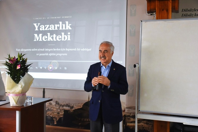 2. Kademe Yazarlık Mektebi Tamamlandı