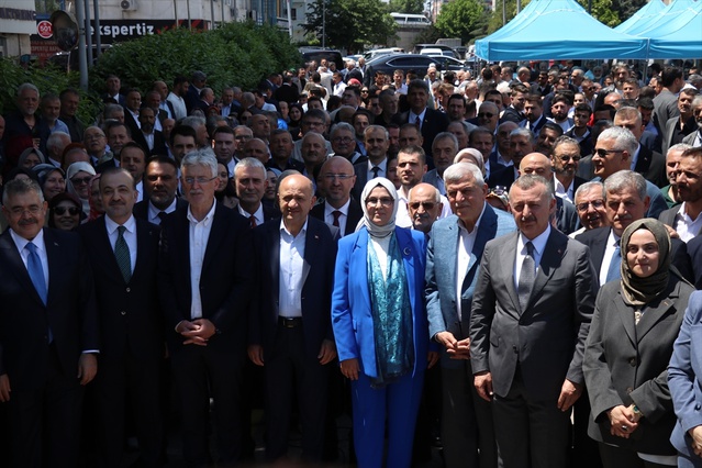 AK Parti Kocaeli’de bayramlaşma programı