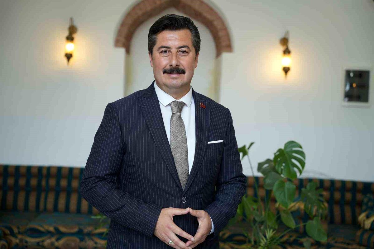 Başkan Ercan Özel: "Ekiplerimiz, huzurlu bir bayram için 24 saat görev başında olacak"