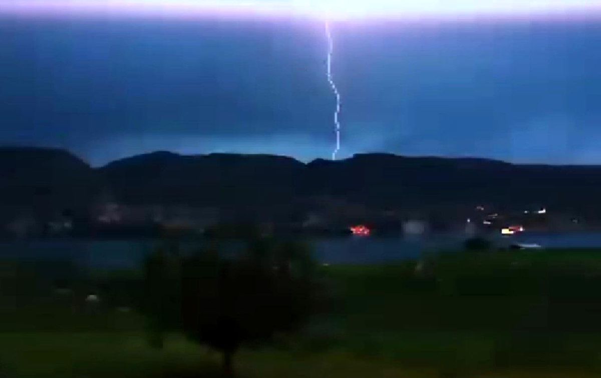 Hasankeyf\'te Şimşek Şöleni