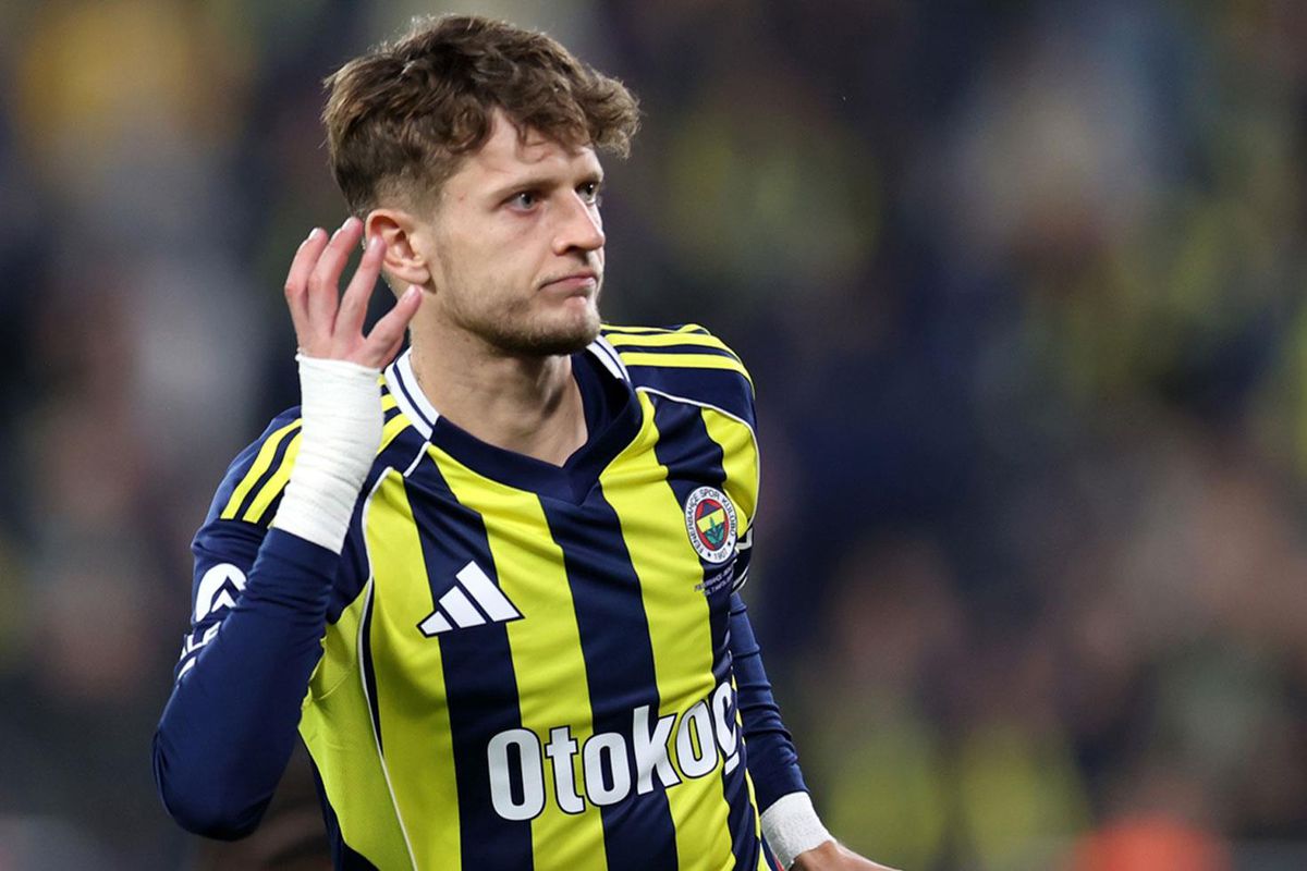 Bu kez Galatasaray değil! Szymanski\'ye Süper Lig\'den dev talip