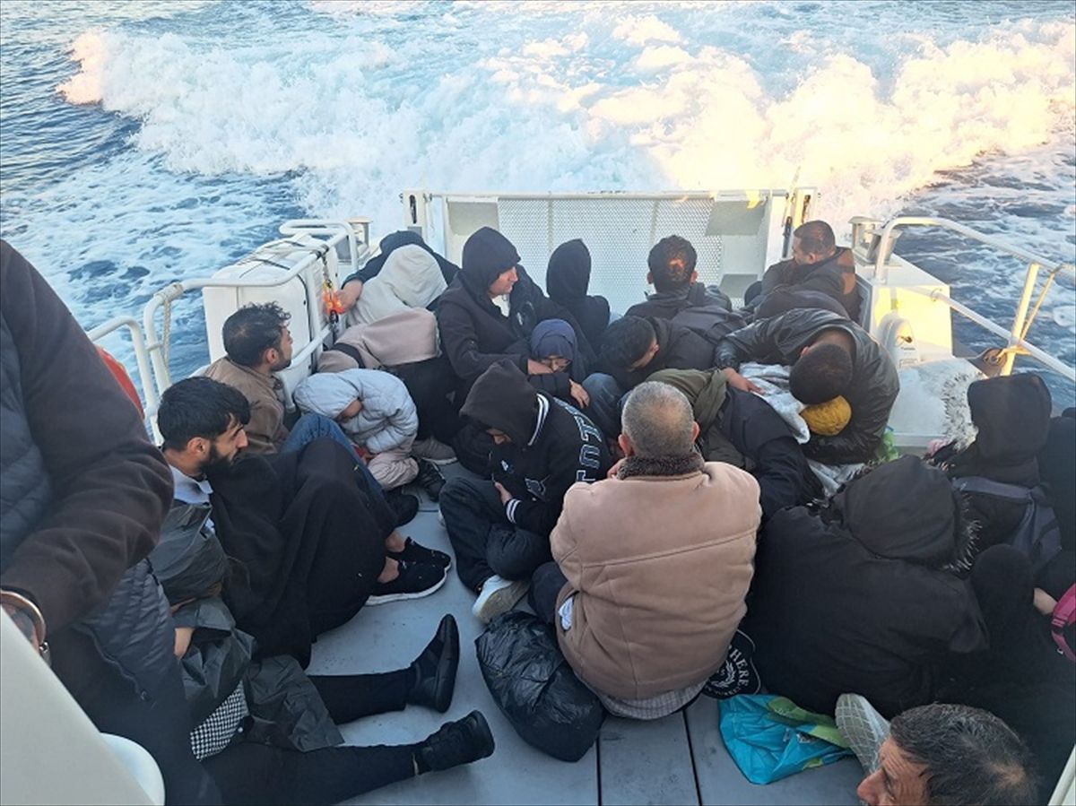 Ayvacık\'ta 31 Düzensiz Göçmen Yakalandı