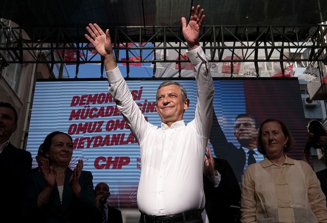 Özgür Özel'den CHP Genel Başkanlığı İçin Seçim Çağrısı