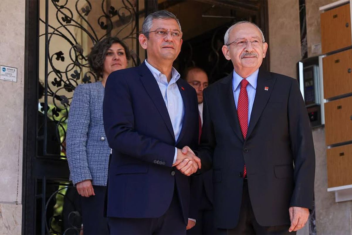 CHP’nin resmi internet sitesinde dikkat çekici değişiklikler, Özel\'in izleri siliniyor