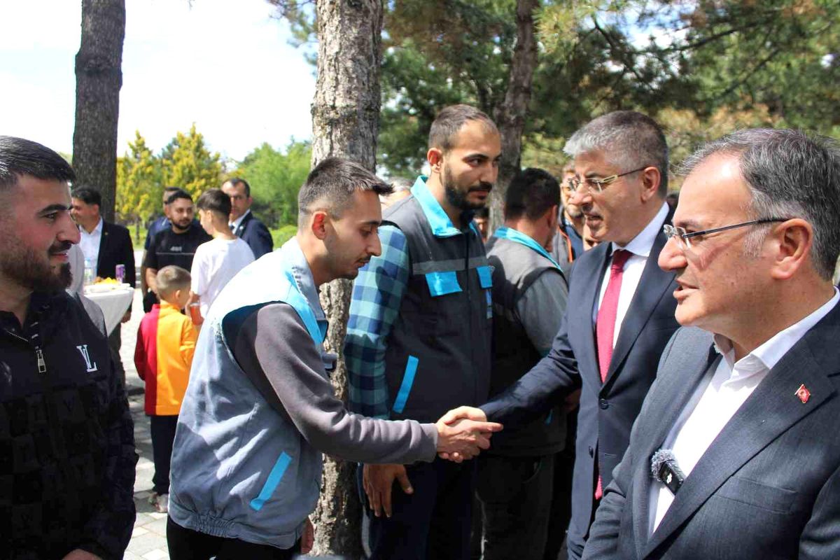 Hacılar\'da bayramlaşma programı düzenlendi