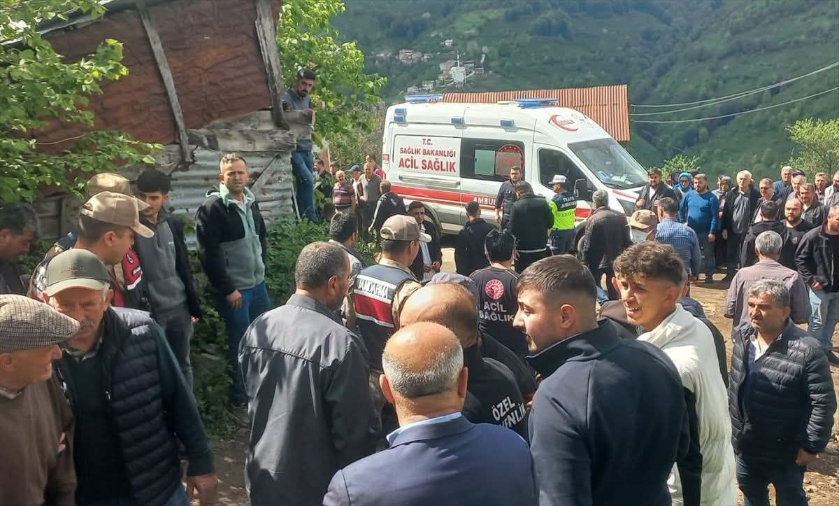Gölköy\'de Trajik Yangın: 17 Yaşındaki Genç Hayatını Kaybetti