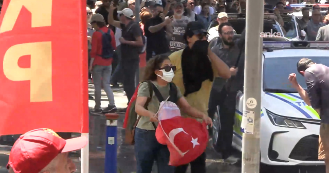 Özgür Özel'in mitingi öncesi Cumhuriyet Meydanı karıştı! Kalabalığa TOMA'lı müdahale