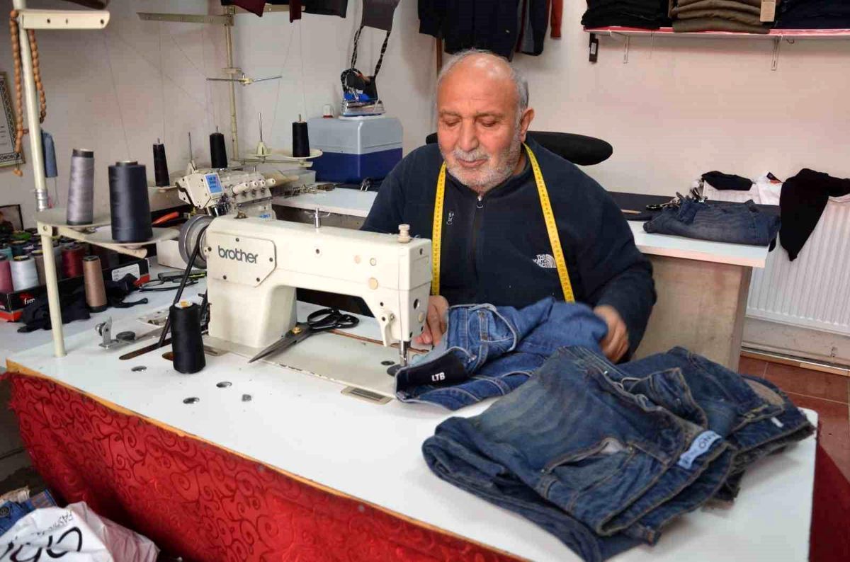 Tercan\'da Terziler Bayram Yoğunluğu Yaşıyor