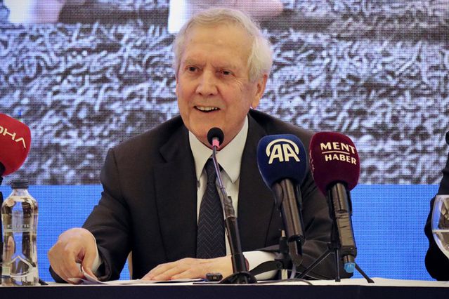 ''Türkiye'nin en büyük projelerinden biri'' diyerek duyurdu! Aziz Yıldırım'dan 1 milyar liralık hamle