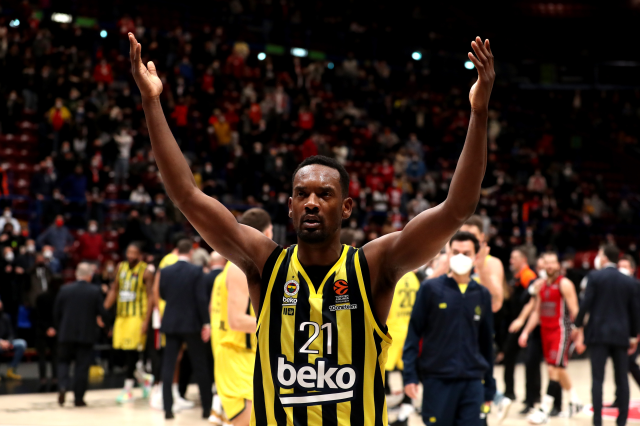 Yıllarca Fenerbahçe'de oynamıştı: Galatasaray'la anlaşmaya vardı