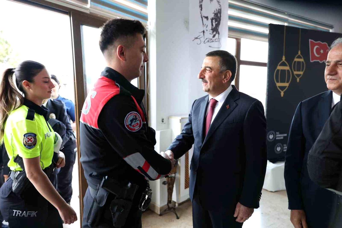 Zonguldak\'ta geniş katılımlı bayramlaşma