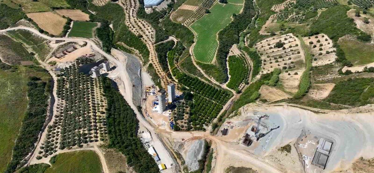 Antalya-Alanya Otoyolu Projesi\'nde Çalışmalar Devam Ediyor