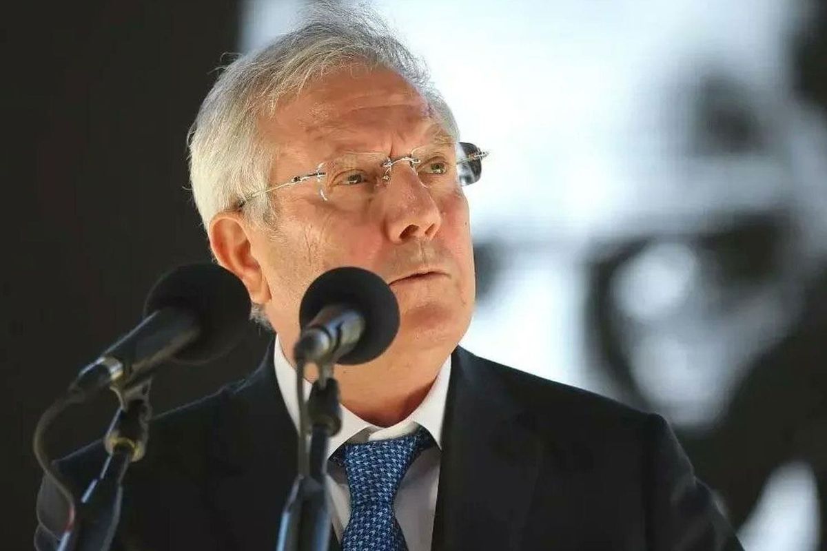 Anlaşmaya varıldı! İşte Aziz Yıldırım\'ın forvet transferi