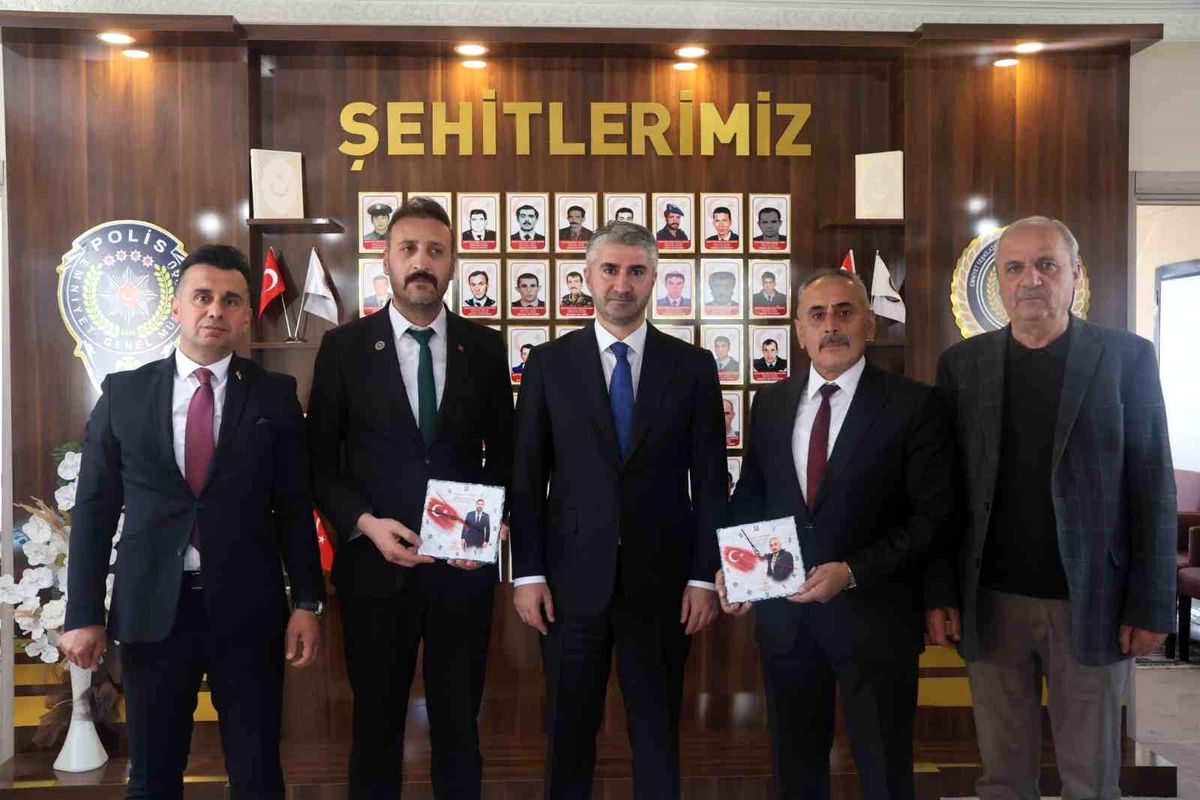 Bakan Yardımcısı Erzurum\'da şehit aileleri ve gazilerle bayramlaştı