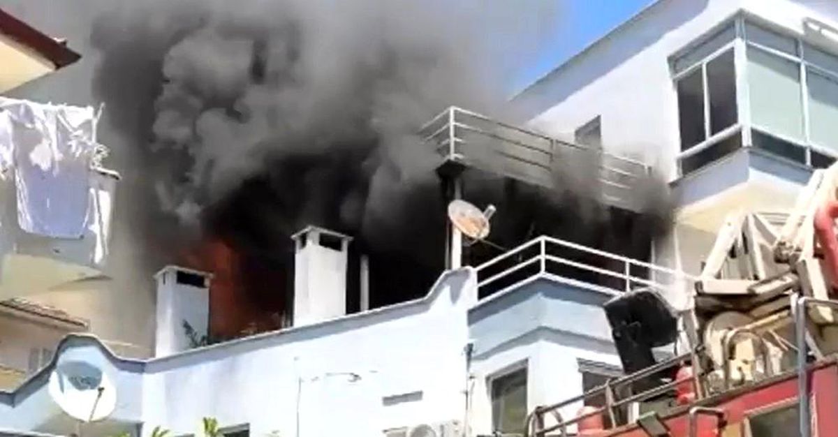 Balkonda mangal keyfi facia ile sonuçlandı: Patlayan tüp yangına neden oldu
